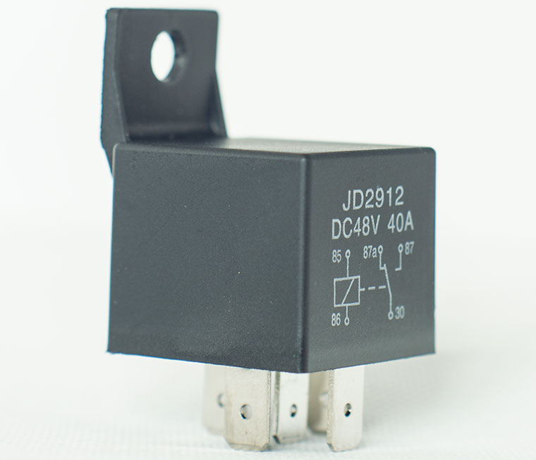 Bosch type automotive DC relay JD2912, with installation bracket